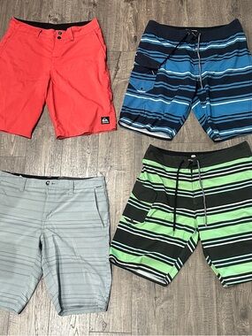 Quiksilver Coral Red and Blue/Green Striped Men's Boardshorts Set